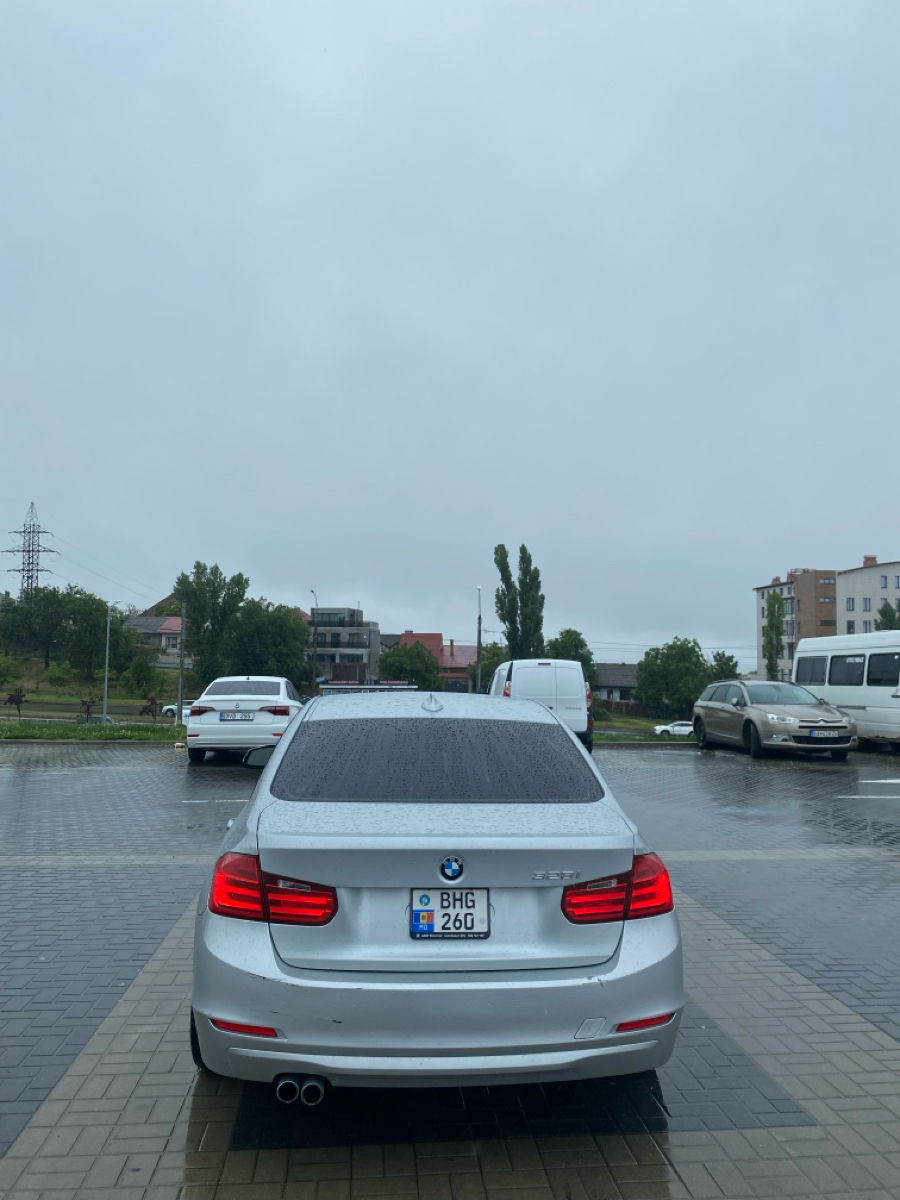 BMW 3 Series фото 1