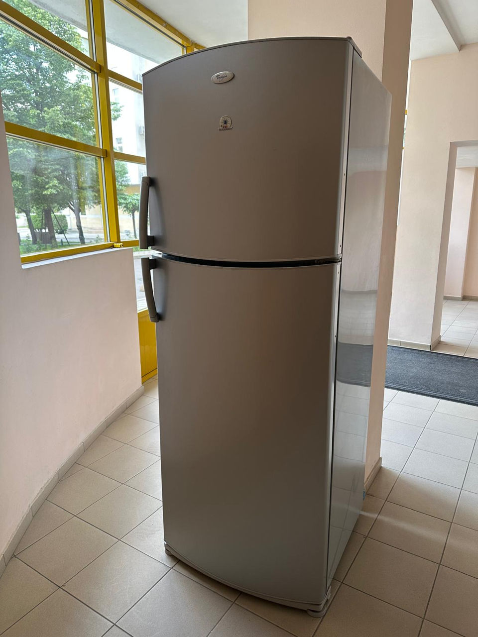 Холодильник whirlpool arc 4170 al б/у foto 2