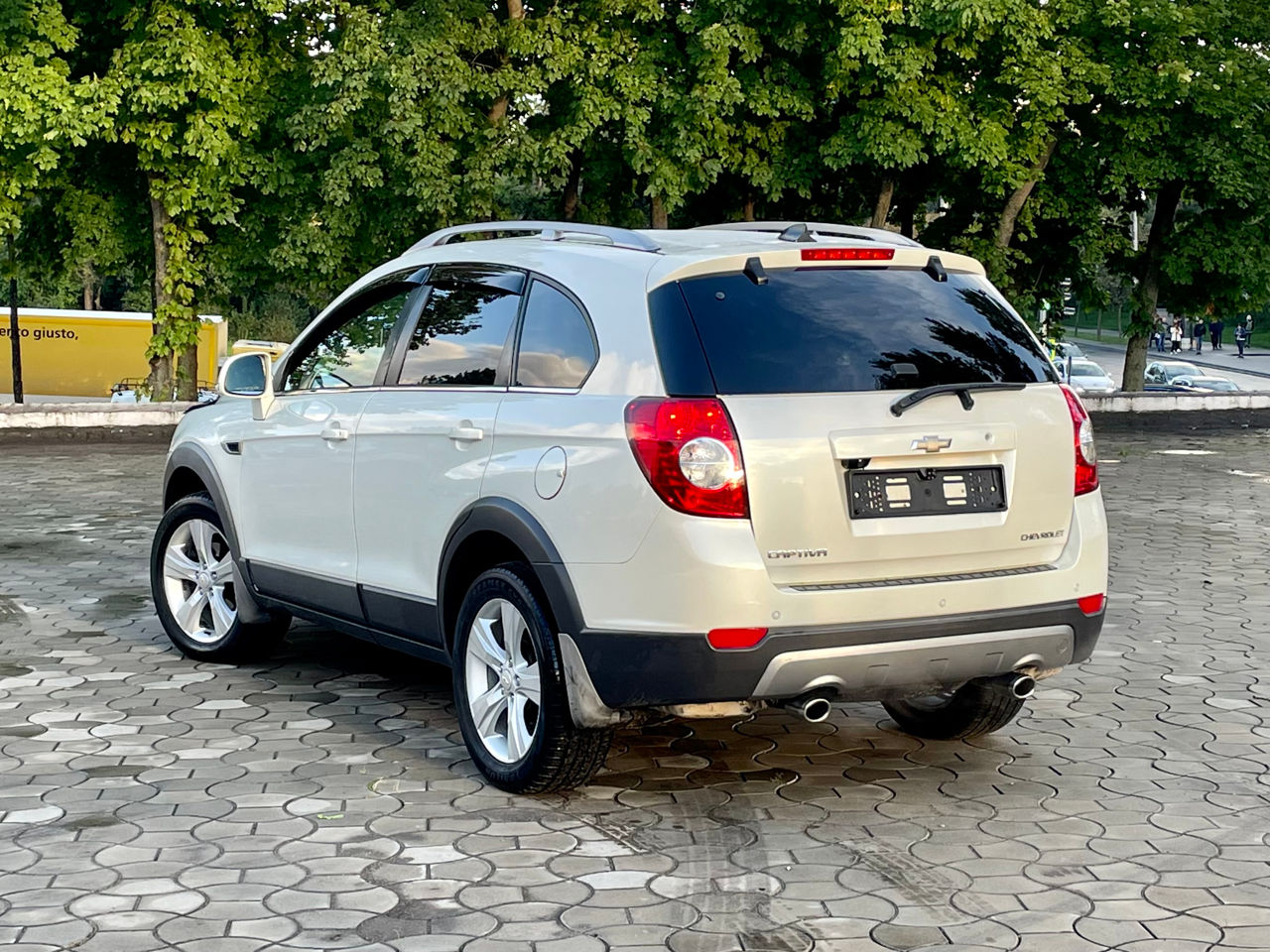 Chevrolet Captiva foto 7