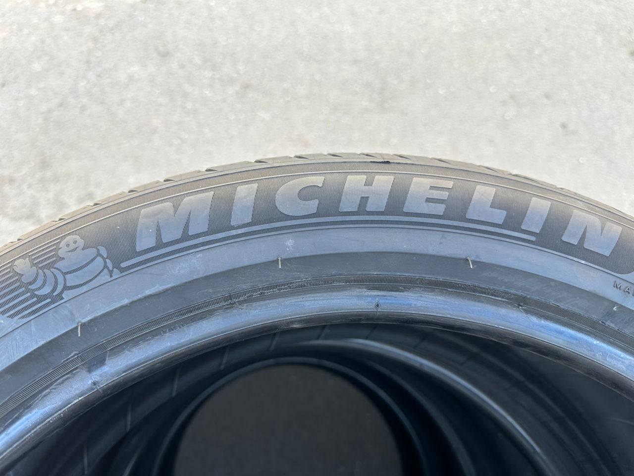 235/45 R20 Michelin 2022 foto 5