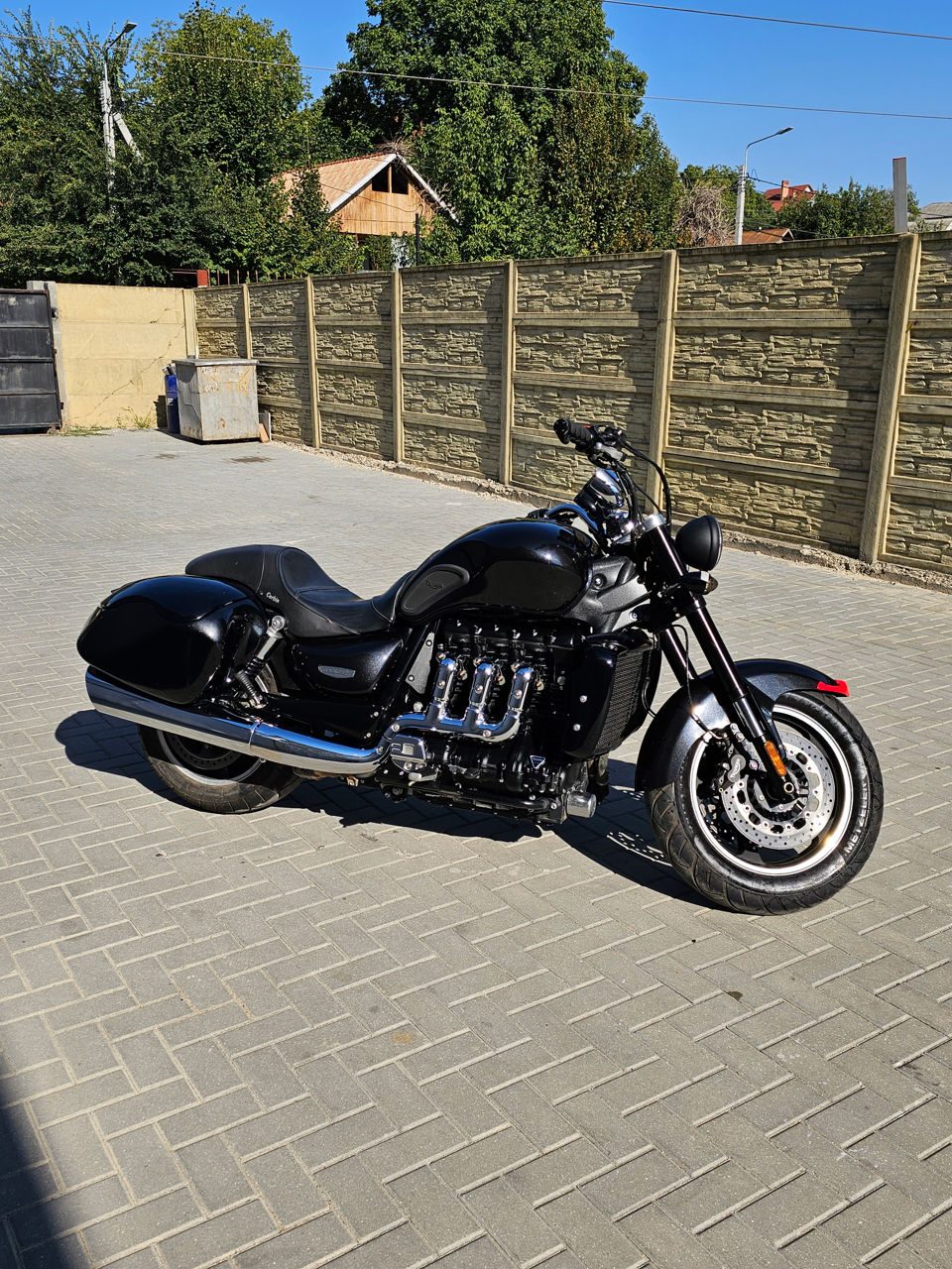 Triumph Rocket III фото 7