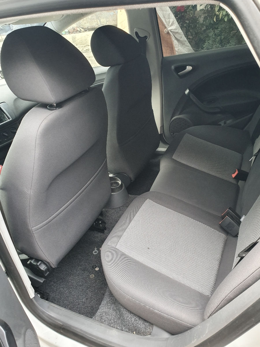 Seat Ibiza foto 2