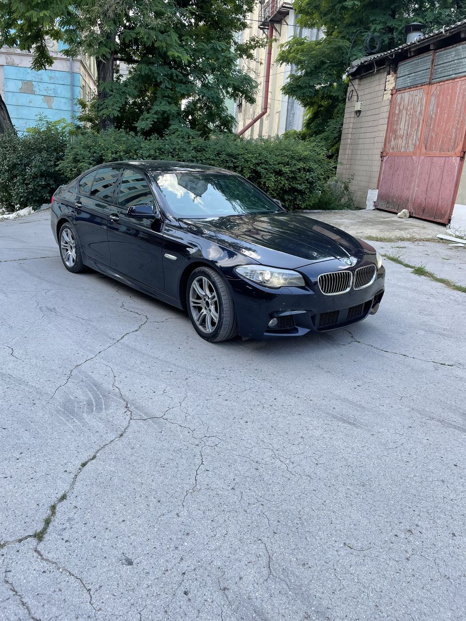 Bmw f10 530d M pack фото 1
