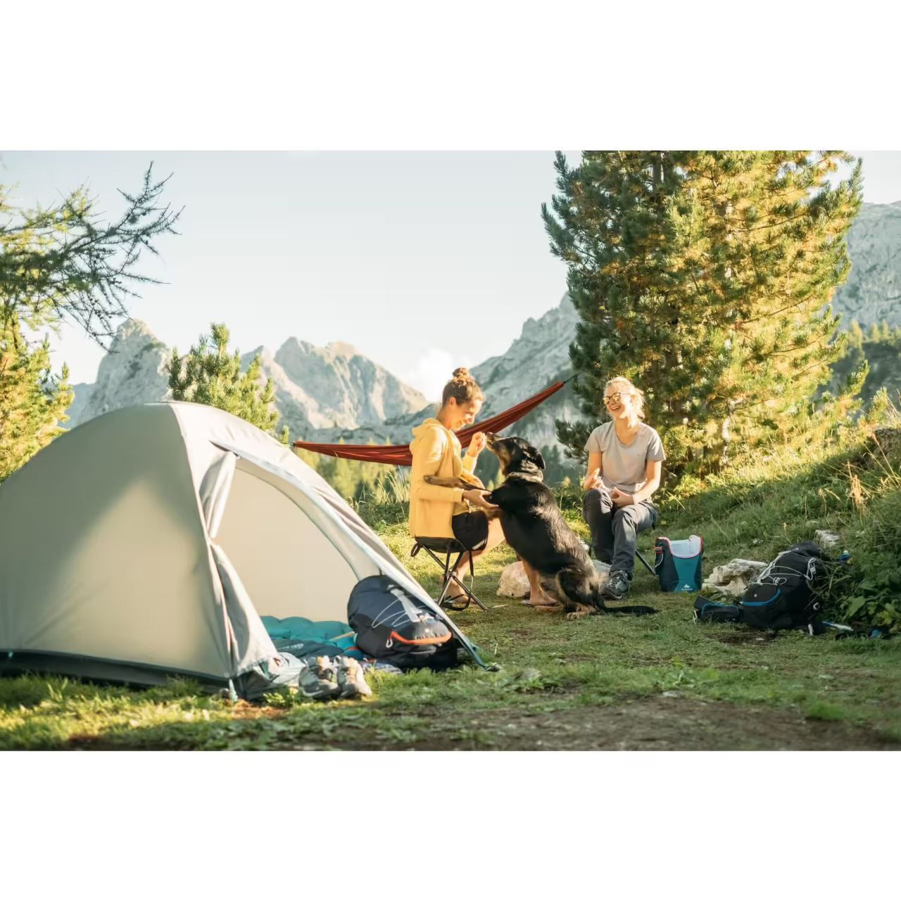 Cort Quechua pentru 2 persoane, vând un cort de camping ieftin foto 7
