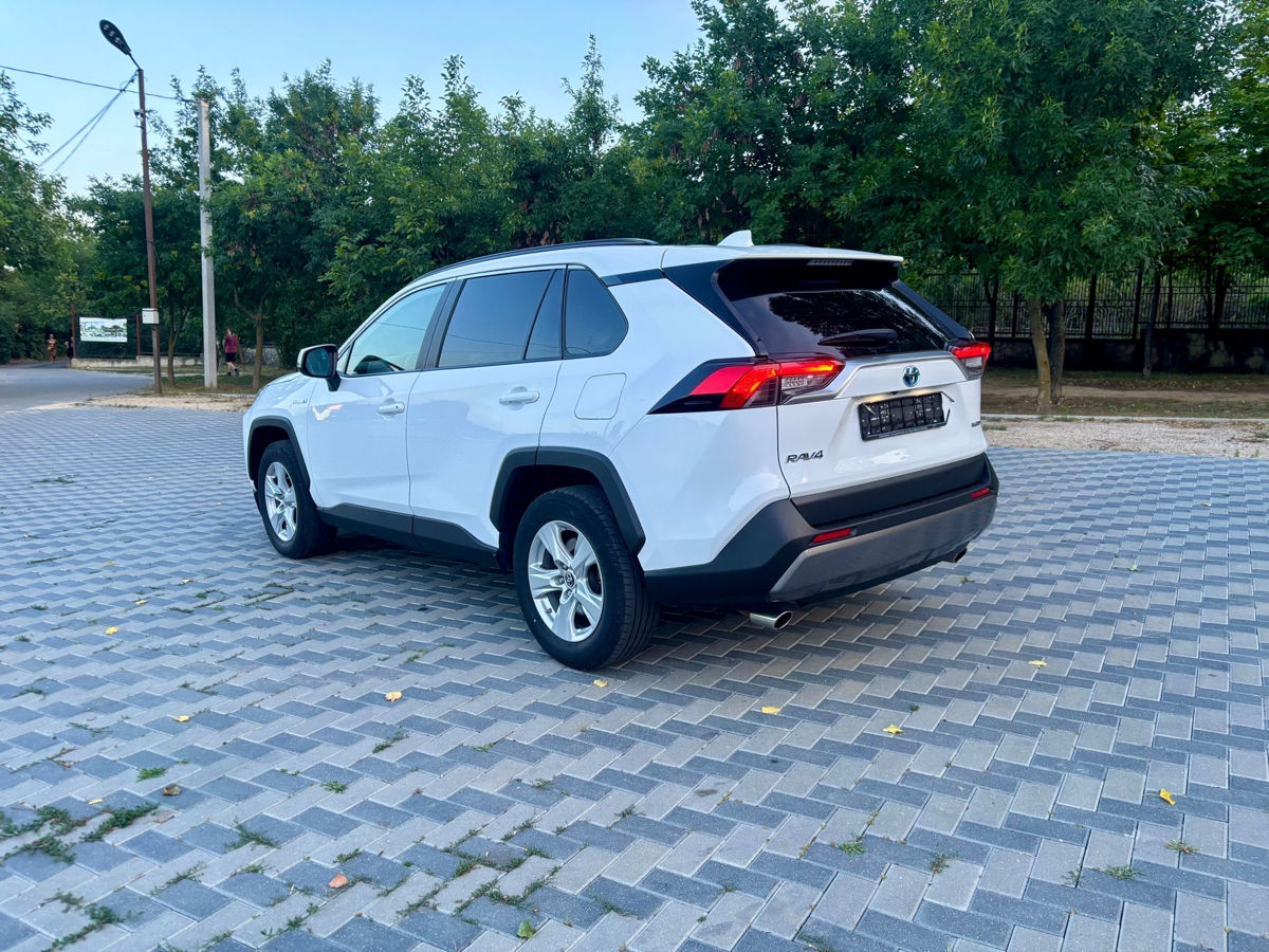 Toyota Rav 4 foto 4