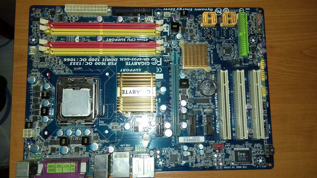 Материнские платы, ddr2, ddr3, socket 775, AM2, AM2+, AM3, FM2 ...
