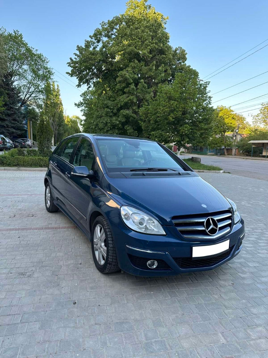 Mercedes B-Class