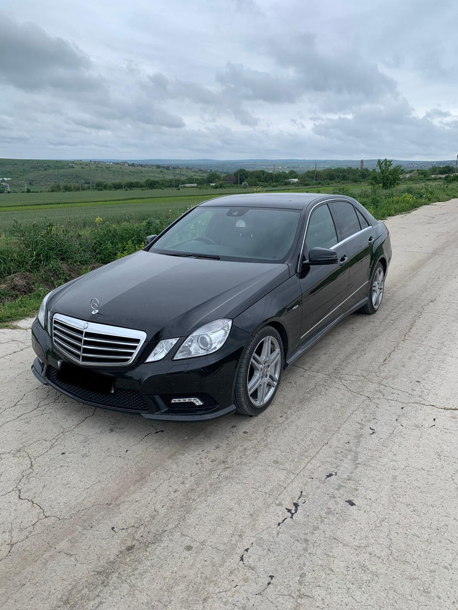 Usi Aripa Kapot Bamper Discuri Salon Volan Mercedes w212 razborka foto 1