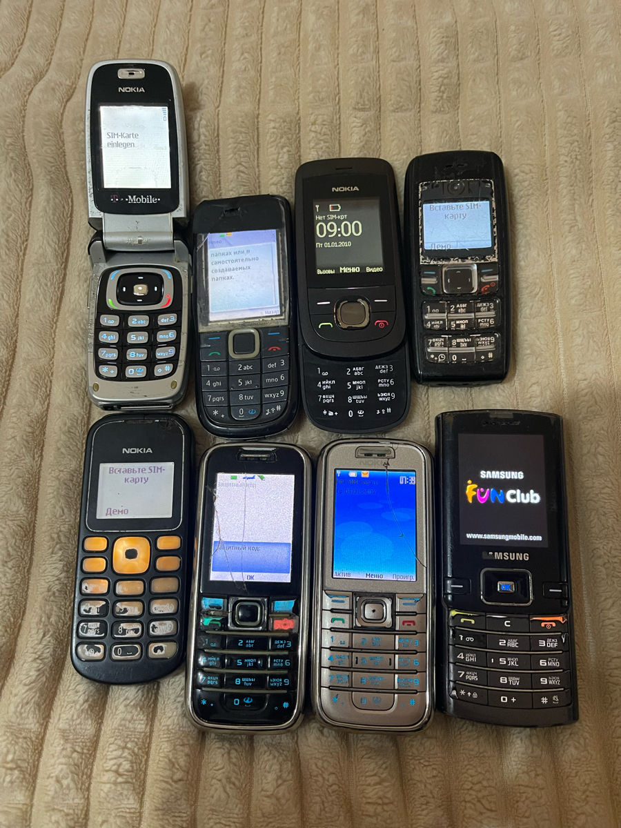 Telefoane Nokia (toate cu 400 de lei)