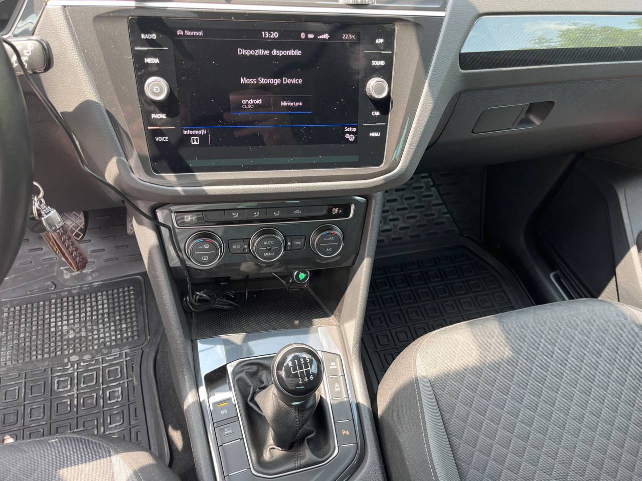 Volkswagen Tiguan фото 8