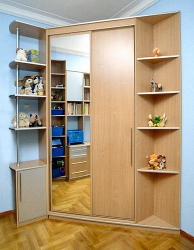 Шкафы-купе в наличии и на заказ foto 2