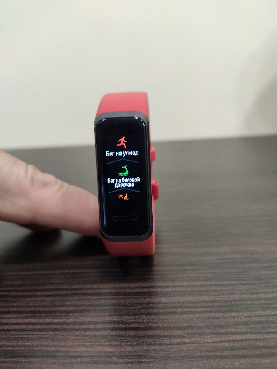 Huawei band 4 foto 2