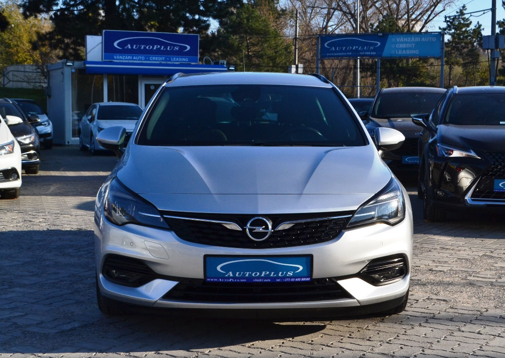 Opel Astra фото 14