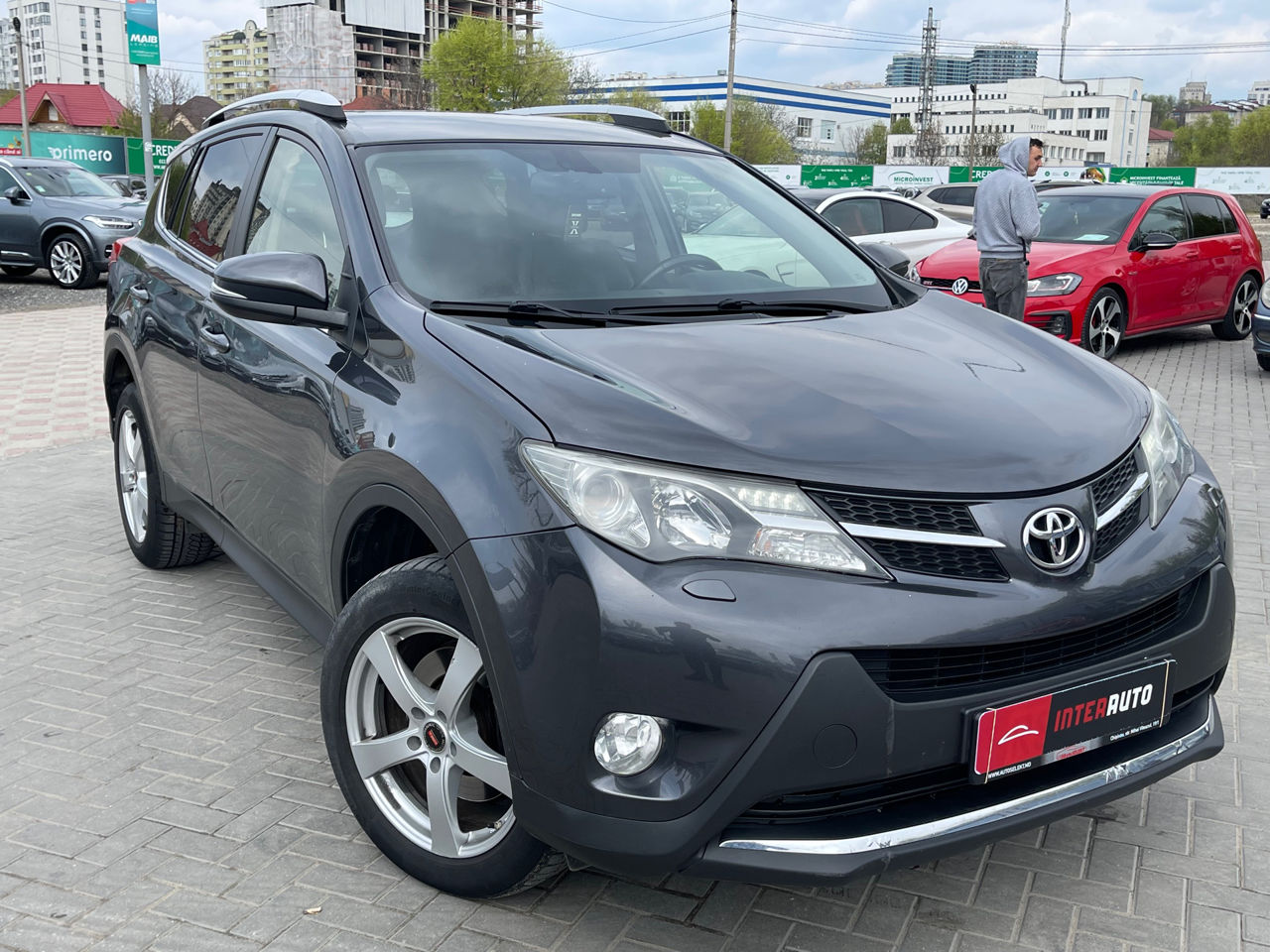 Toyota Rav 4 foto 2