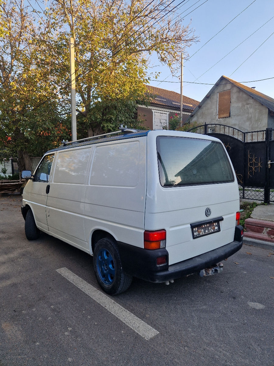 Volkswagen T4 foto 2