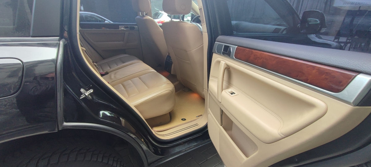 Volkswagen Touareg foto 6