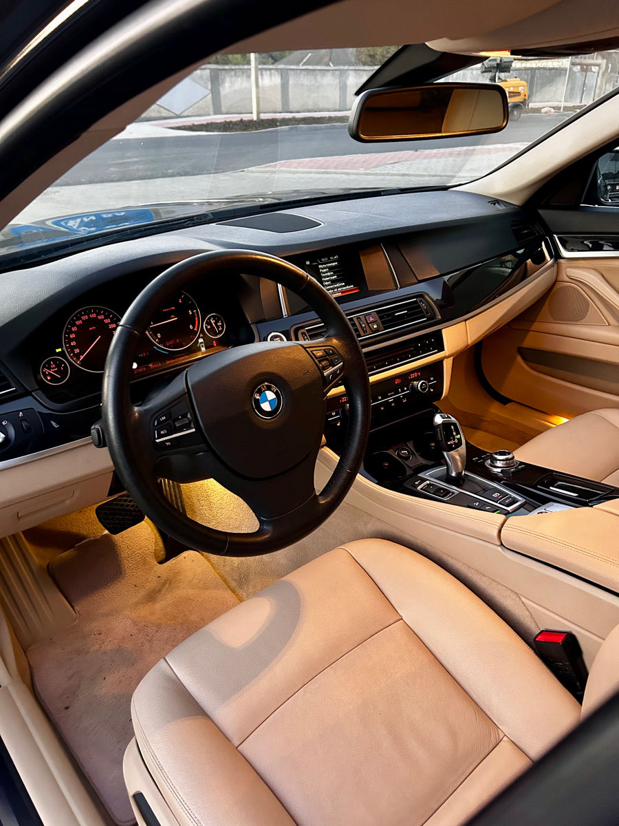 BMW 5 Series foto 6