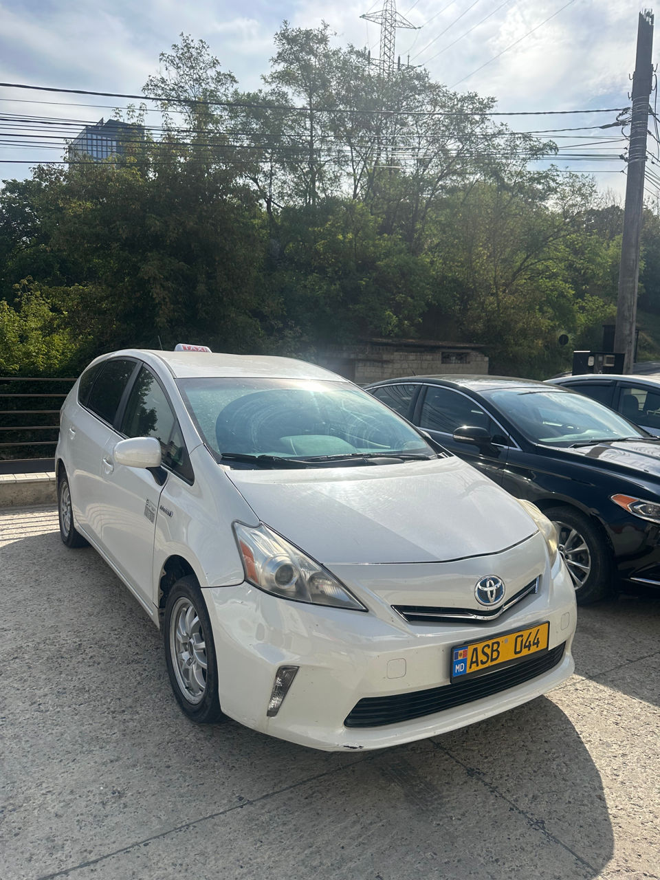 Компания Daxi сдает свои авто для работы в такси. foto 3