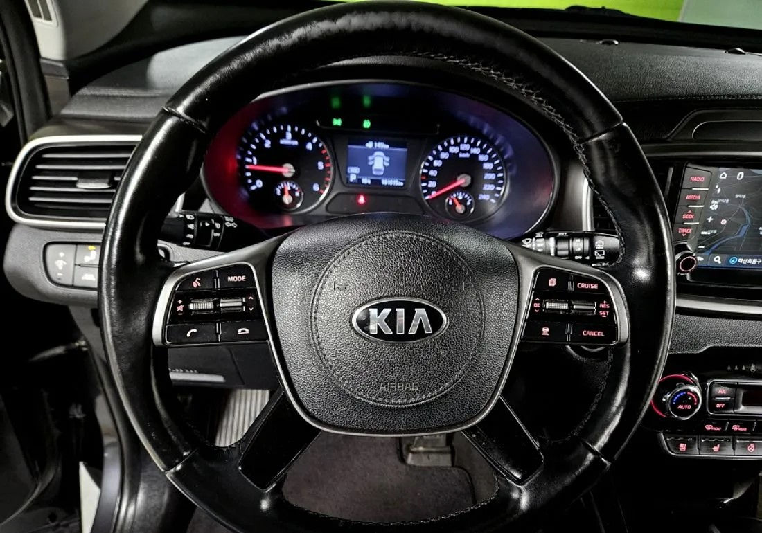 KIA Sorento foto 9