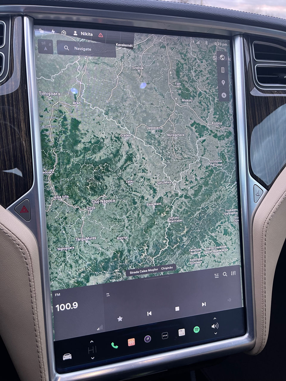 Tesla Model S foto 13