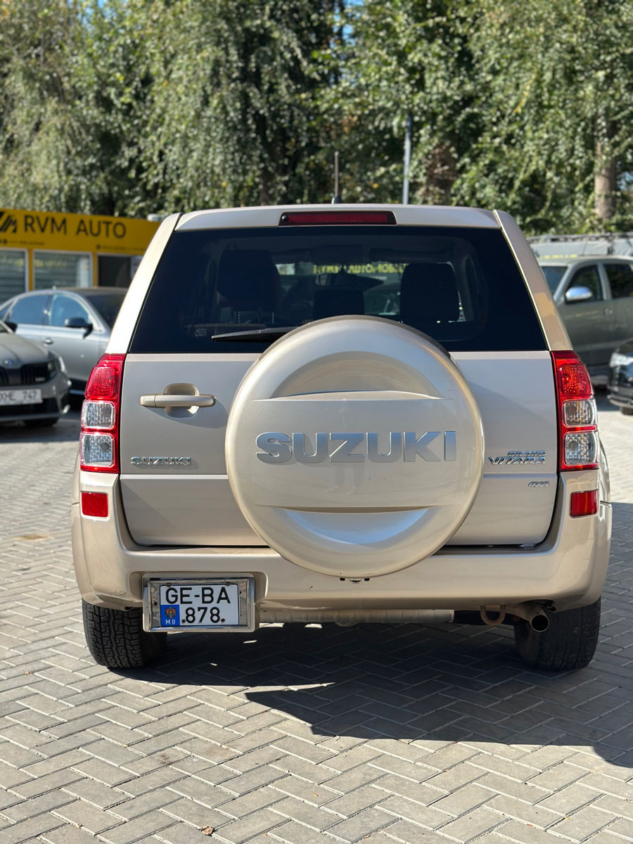 Suzuki Grand Vitara фото 4