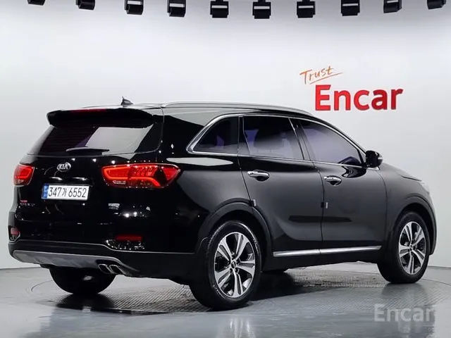 KIA Sorento foto 1