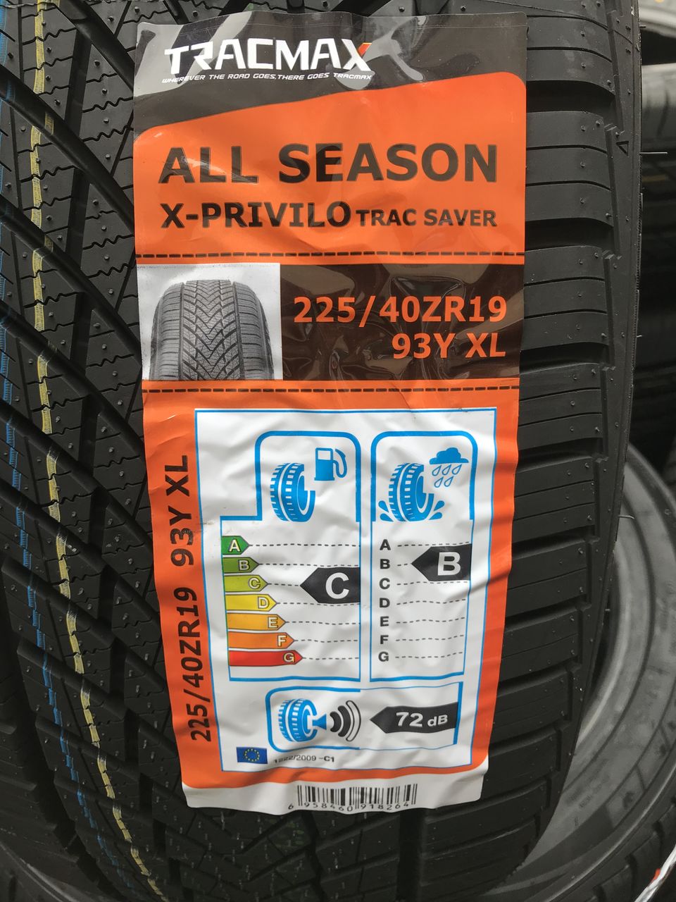 225/40 R19 Tracmax Allseason Trac saver (4 seasons)/ Доставка, livrare toata Moldova foto 1