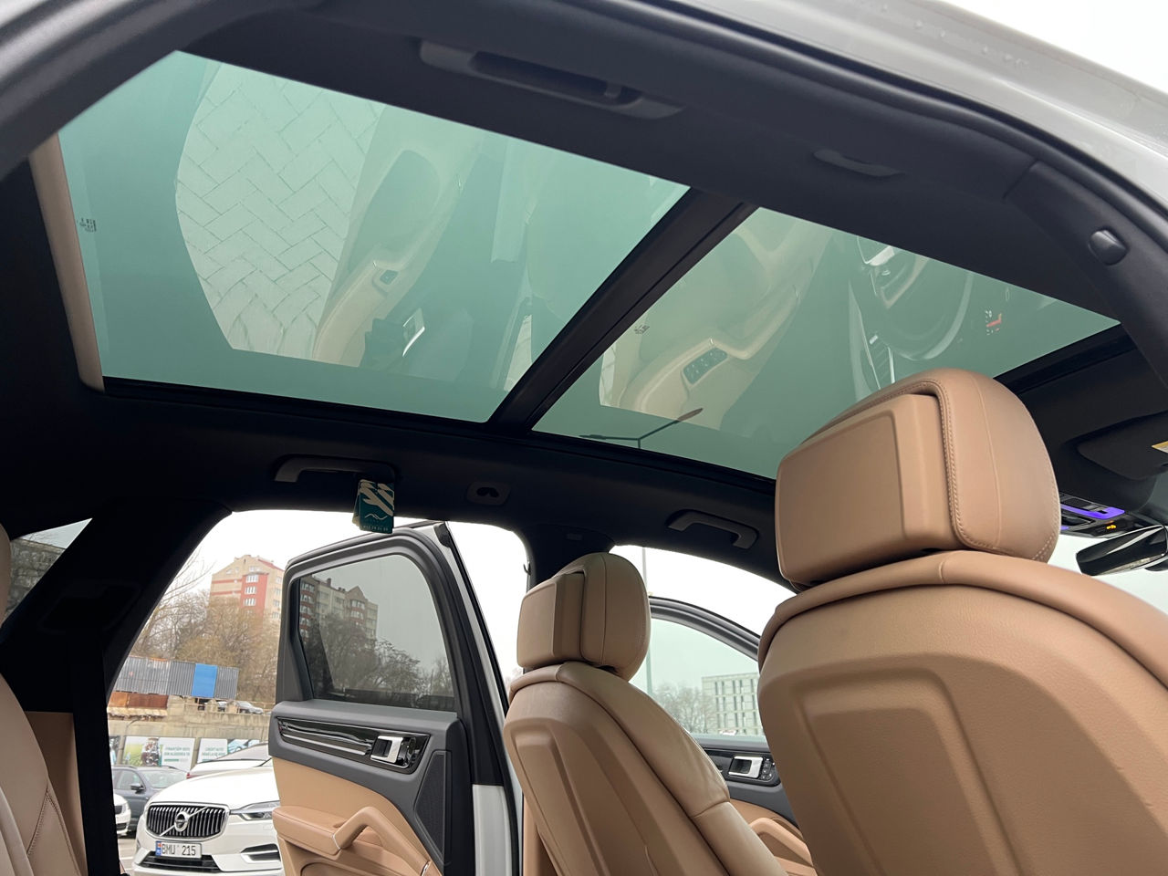 Porsche Cayenne фото 15