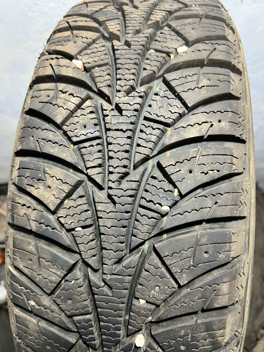 215/60 R15 - зимние