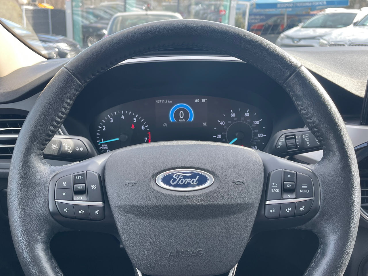 Ford Escape foto 12