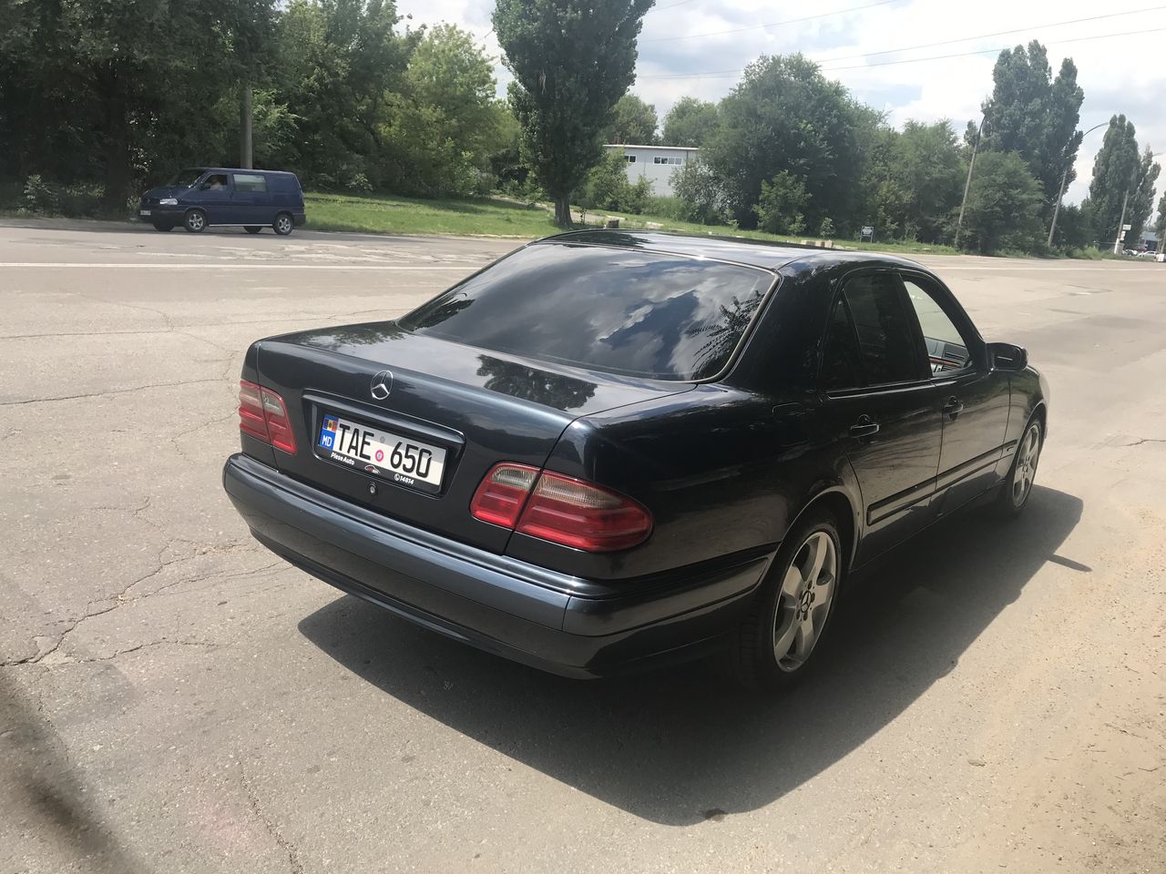 Мерседес 2000 e