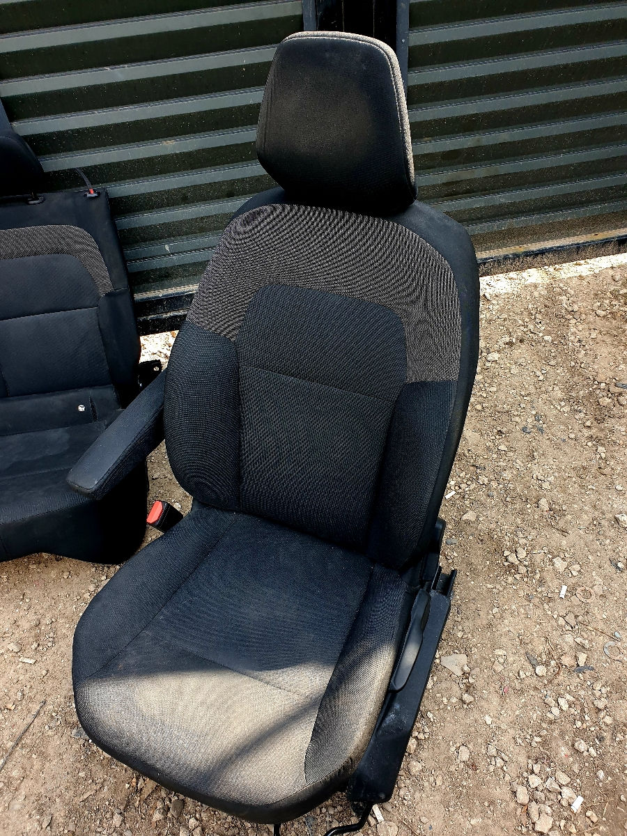 Salon Dacia Logan 3 2022 foto 1