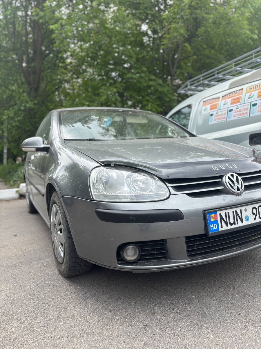Volkswagen Golf foto 1