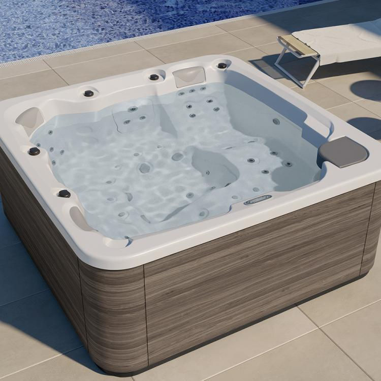 Cazi cu hidromasaj - Jacuzzi SPA foto 3