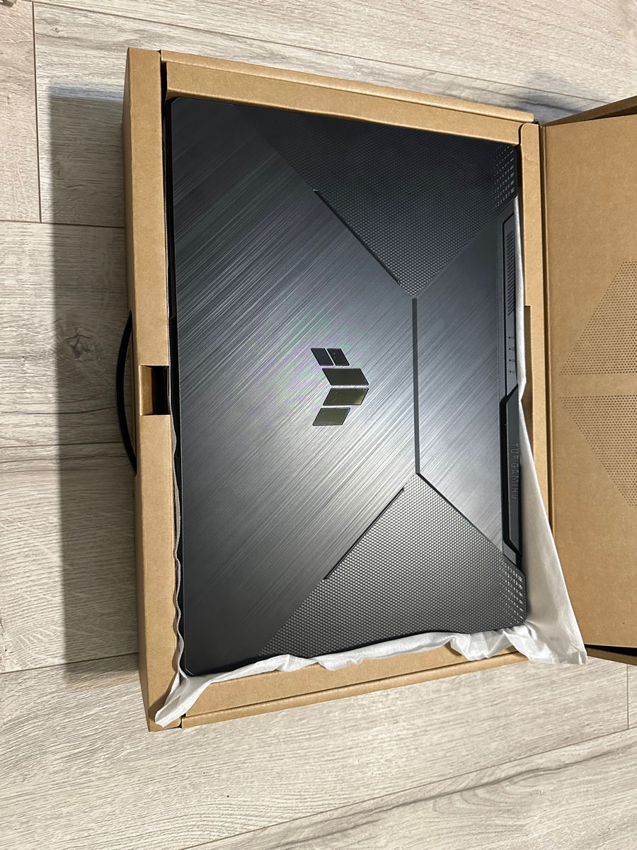 Vand laptop Asus Tuf A15 nou foto 0