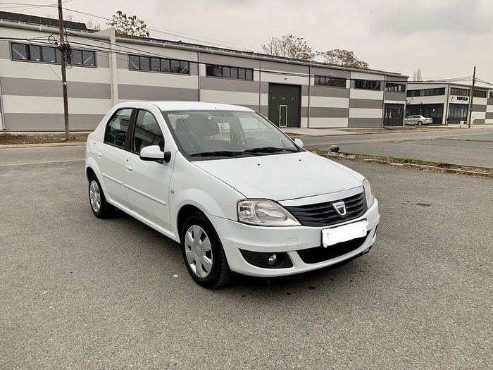 Arenda Auto foto 9