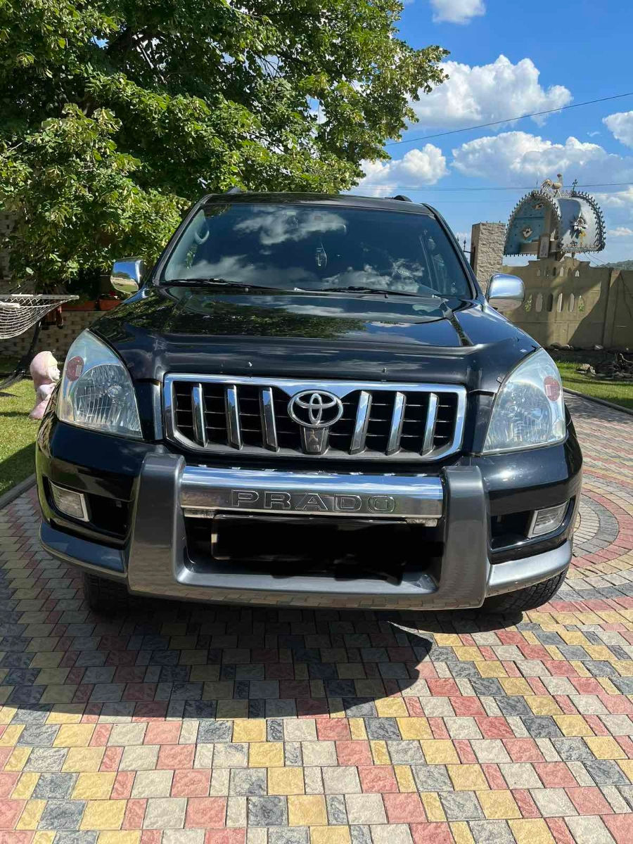 Toyota Land Cruiser Prado foto 0