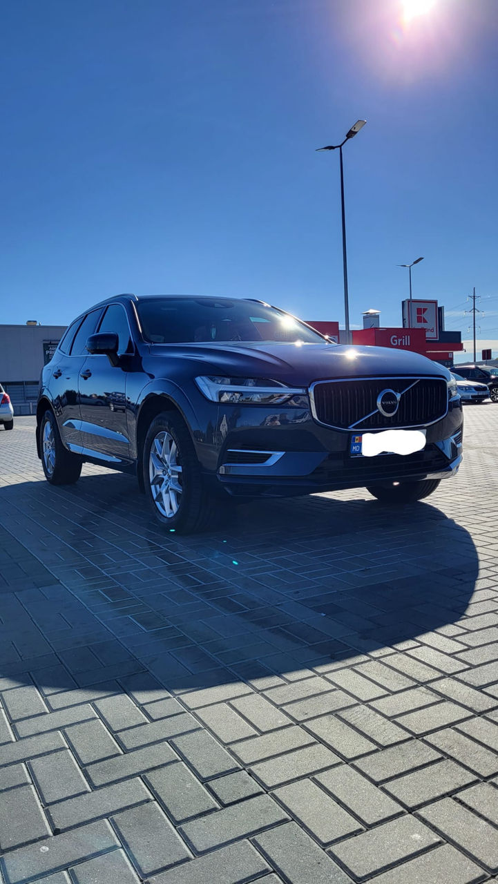 Volvo XC60 foto 0