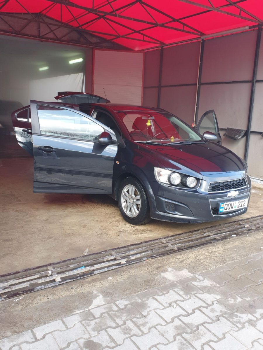 Chevrolet Aveo фото 7