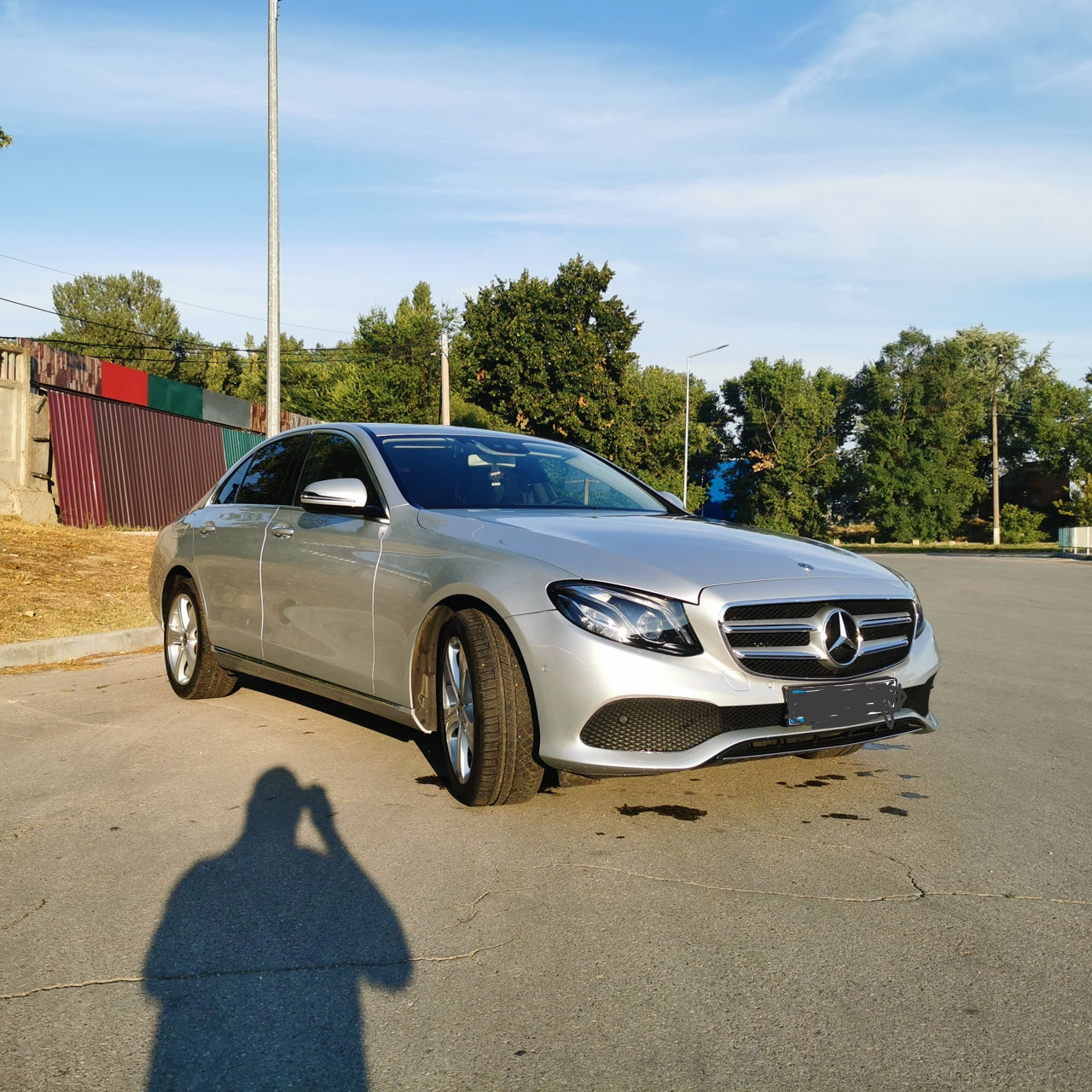 Mercedes E-Class foto 0