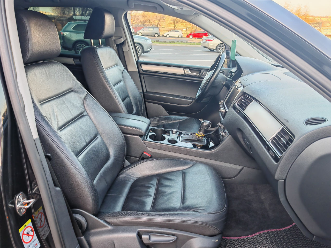 Volkswagen Touareg foto 10