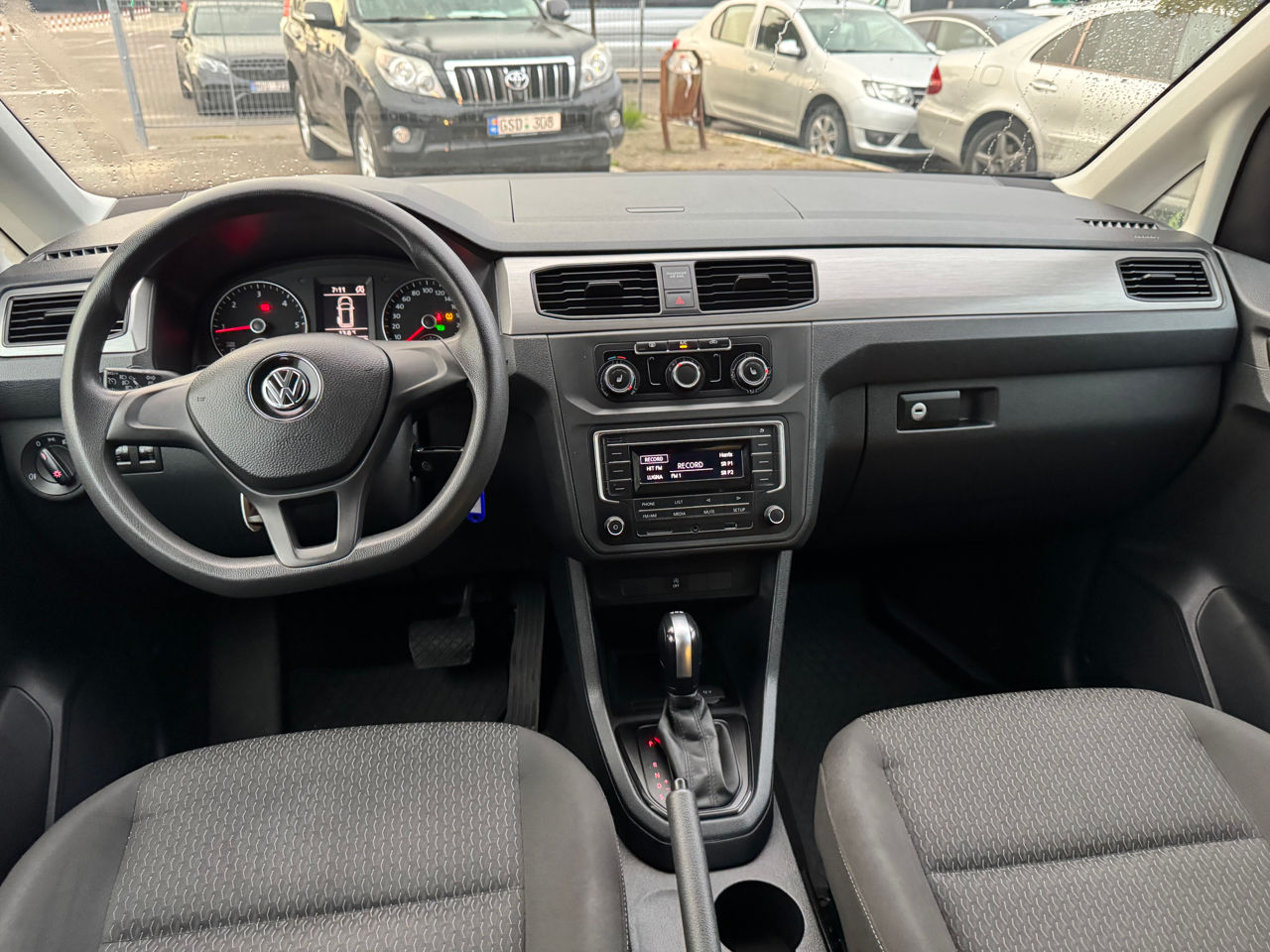 Volkswagen Caddy фото 7
