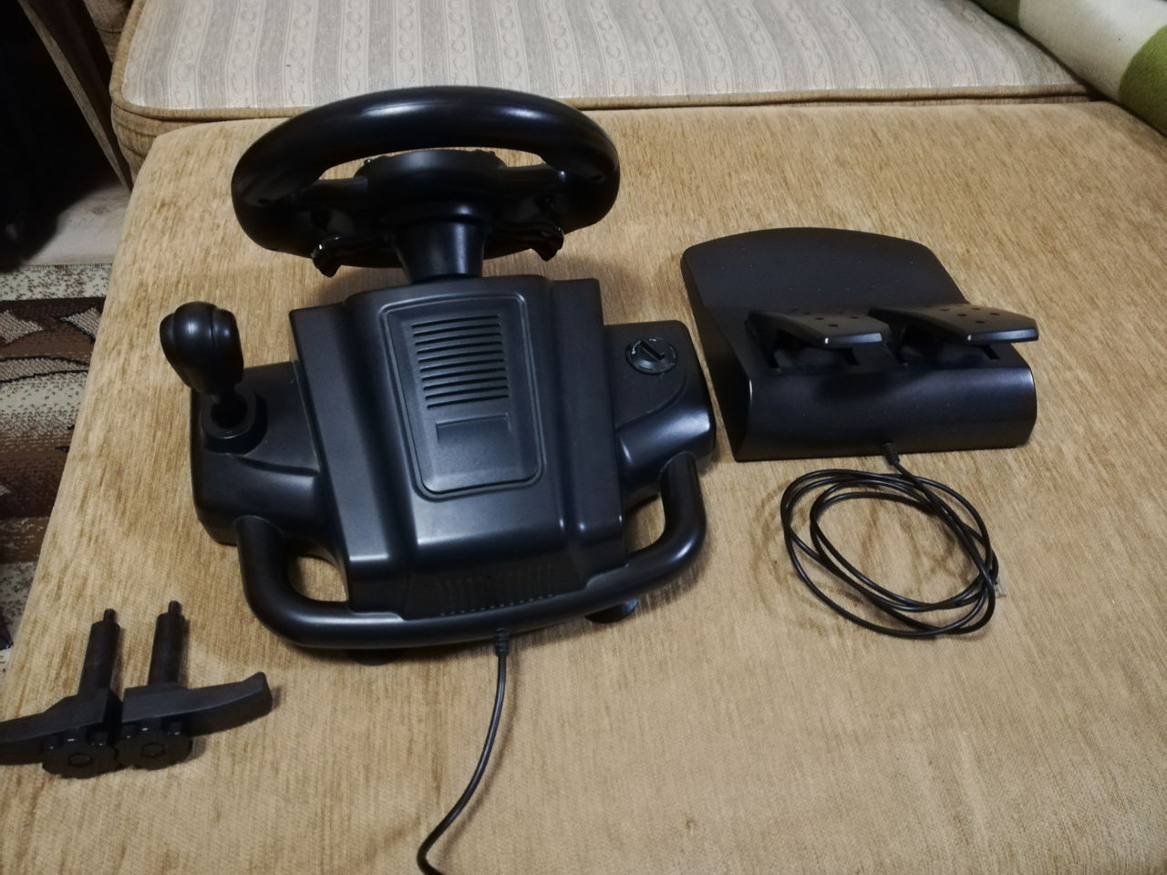 Volan de gaming defender
