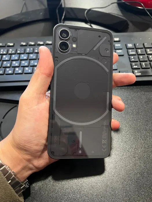 Nothing Phone (1) 8/256gb foto 3