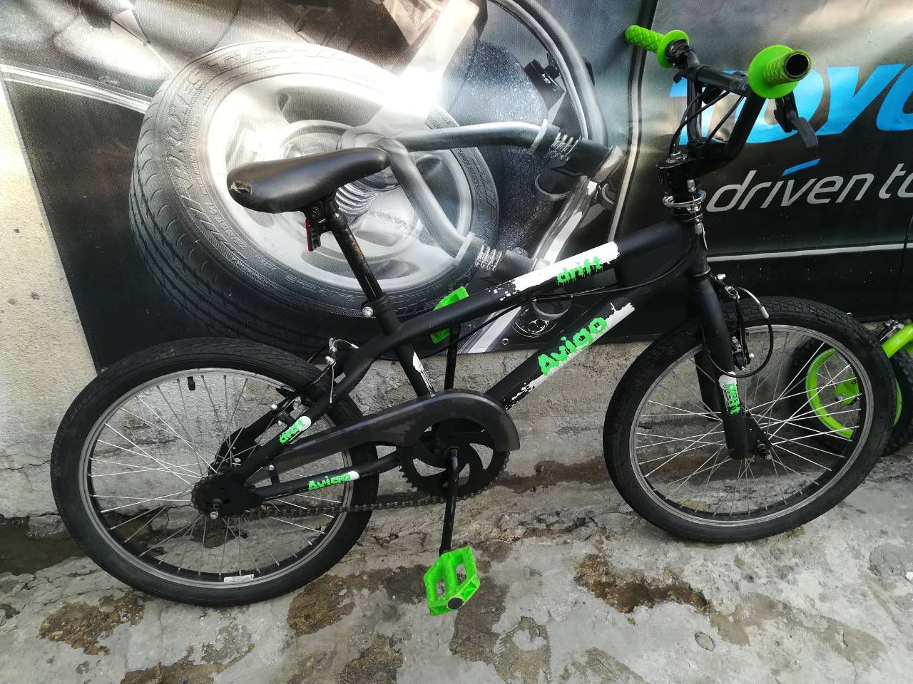 avigo drift bike