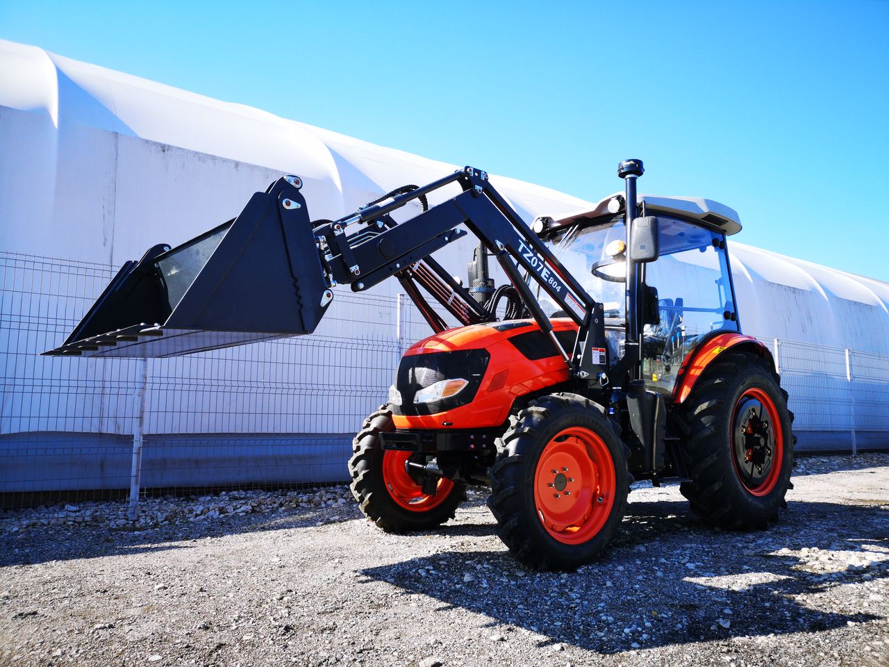 Tractor Agromax FL804C cu încărcător frontal (80 CP) foto 0