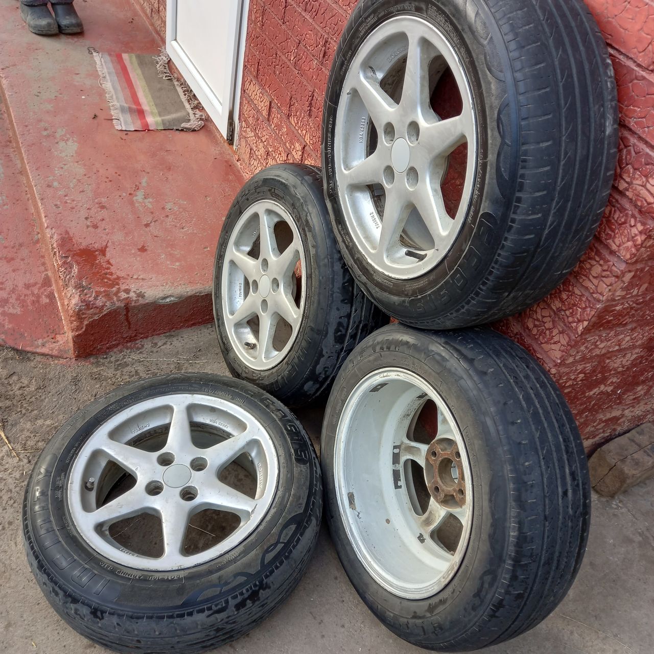 Discuri R 15 discuri-r-15