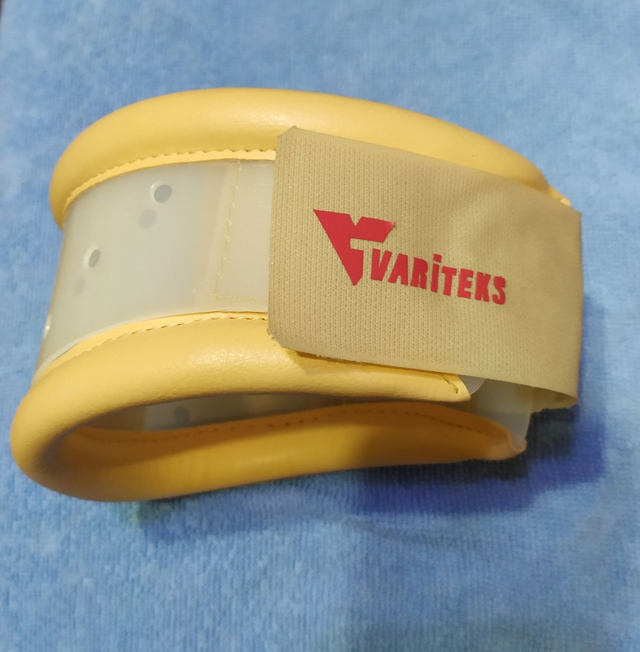 Фиксатор шеи