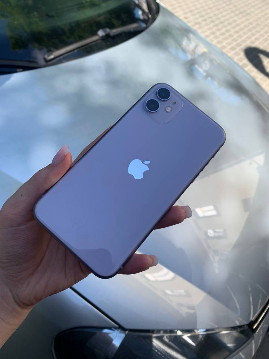 Vând Iphone 11 foto 0