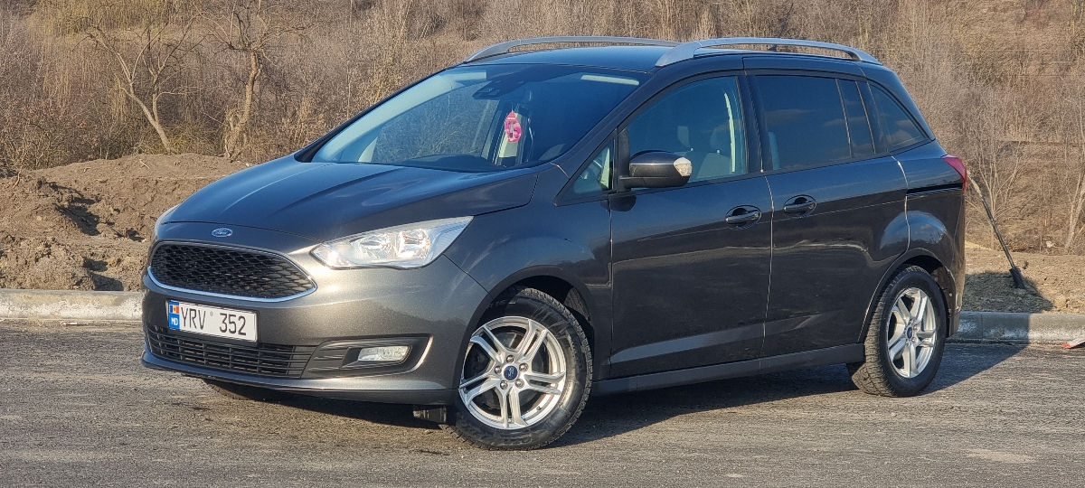 Ford Grand C-MAX foto 1